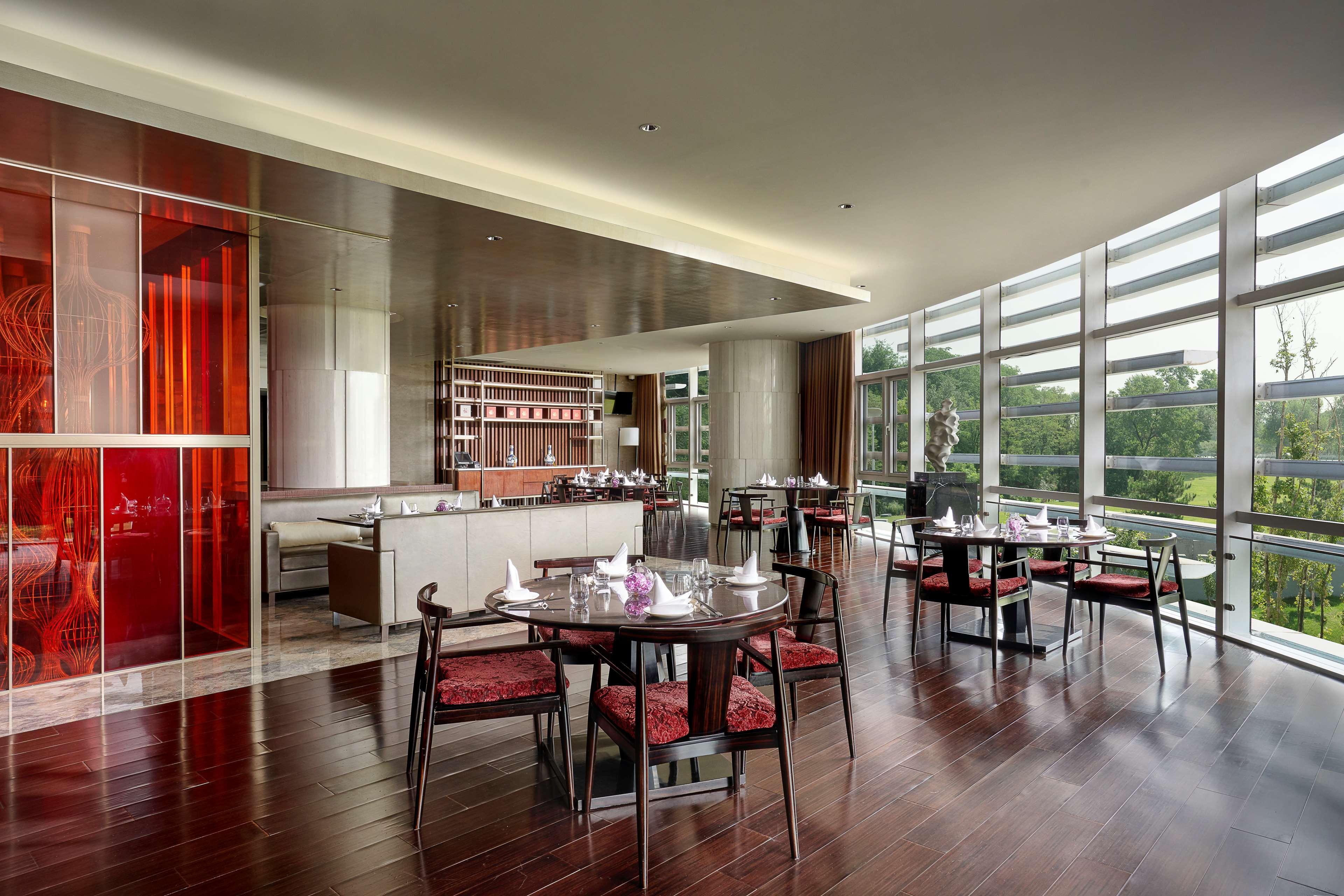 Sunrise Kempinski Hotel Beijing Bagian luar foto
